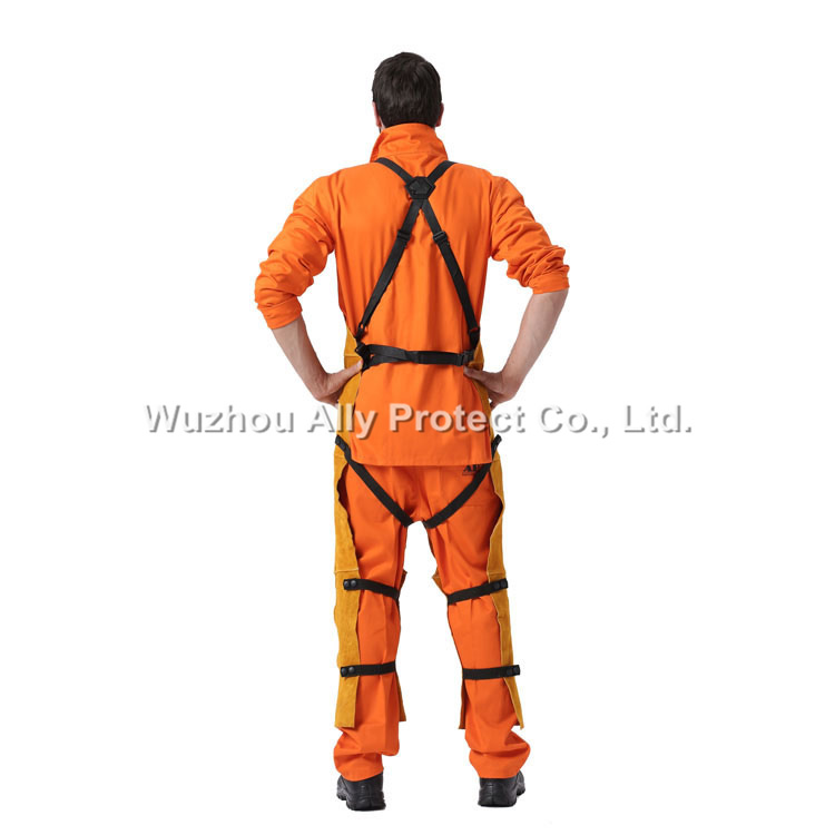 AP-2236 Golden Leather Bib with Leg Apron